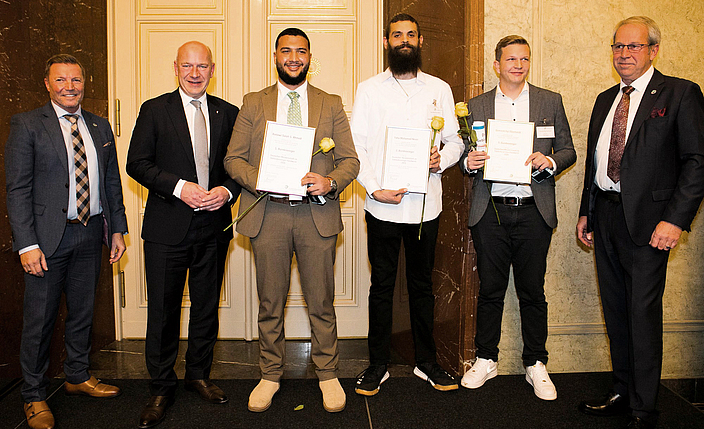 Gruppenfoto von der Siegerehrung der "Deutschen Meisterschaft im Handwerk".